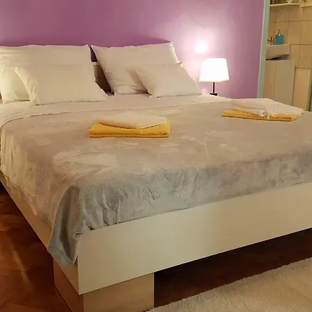 Apartment Amethyst *